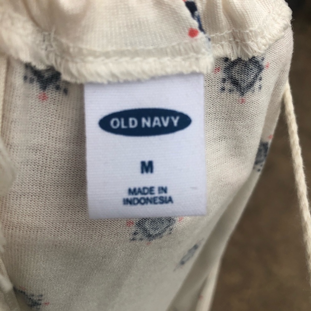Adorable top! - Picture 5 of 5